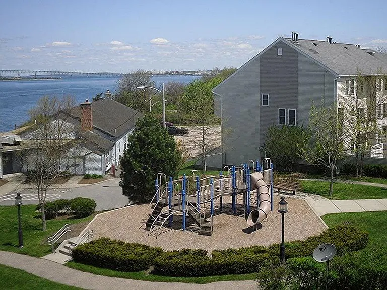 NAVSTA Newport Family Homes — Photo 18