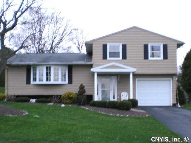1st image of 204 Horace Dr