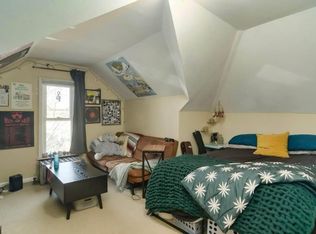 1596 Hague Ave APT 1, Saint Paul, MN 55104