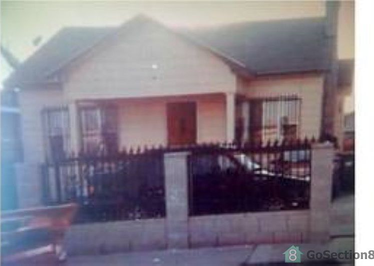 1st image of 10209 Mansel Ave