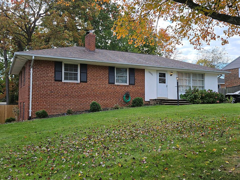 Lovely Frontyard