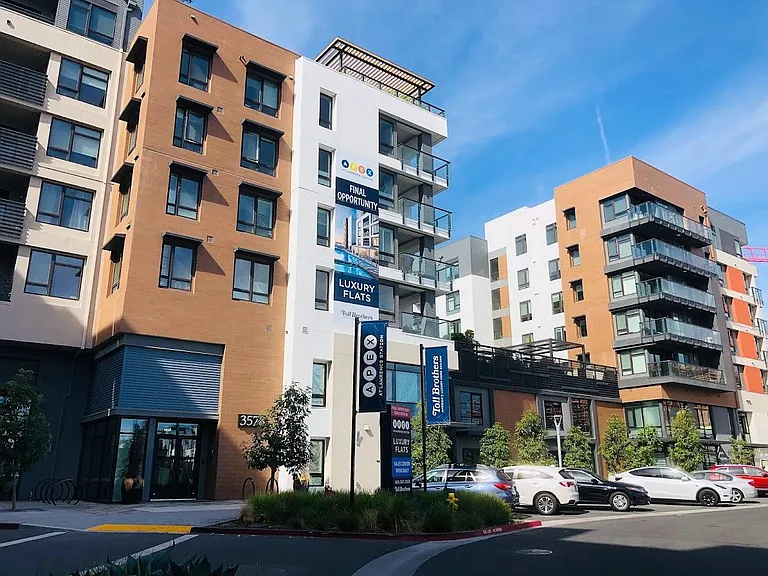 3578 Rambla Pl #516 — Photo 41
