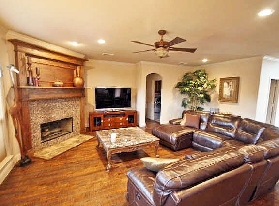 5th image of 1448 Kingfisher Ln