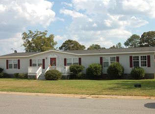 103 Vineyard Trce, Byron, GA 31008