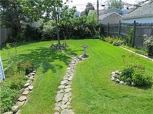 4th image of 37 Fancher Ave