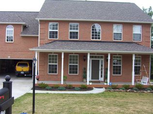 8718 Brookhaven Dr, Knoxville, TN 37931