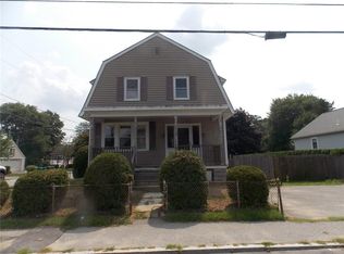 382 Church Ave, Warwick, RI 02889