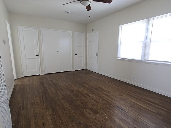 4th image of 242 Glendora Ave APT 4
