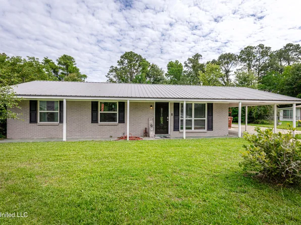 212 Palmyra St, Long Beach, MS 39560