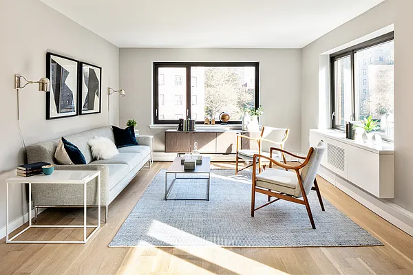 Sold by MNS | media 1