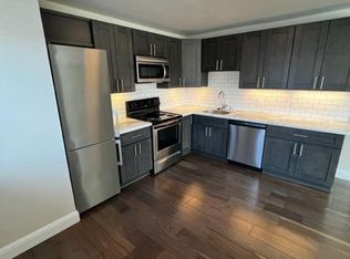 3334 Fillmore St #301, San Francisco, CA 94123