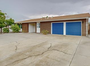 7109 Derickson Ave NE, Albuquerque, NM 87109