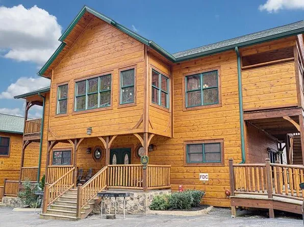 844 Resort Way, Gatlinburg, TN 37738