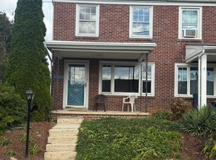 1011 Maple Ave, Lancaster, PA 17603