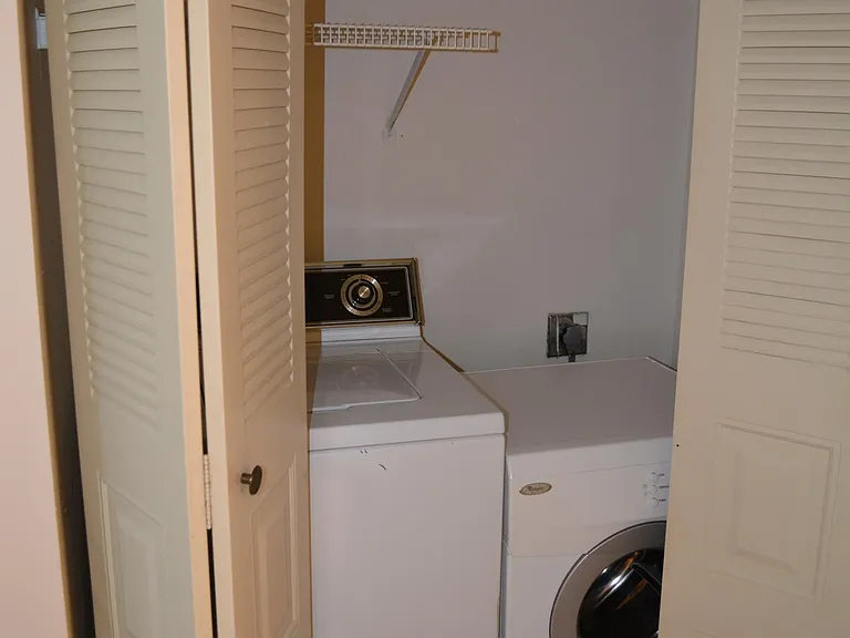 400 Garfield St #3 — Photo 13