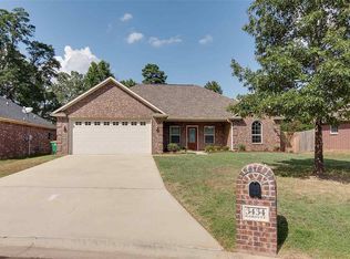 3434 Garrett Ln, Texarkana, TX 75503