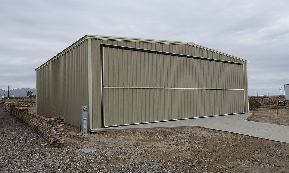 1st image of 65279 Bonanza Ln