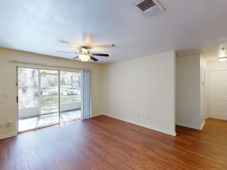 Los Altos at Altamonte Springs — Photo 41