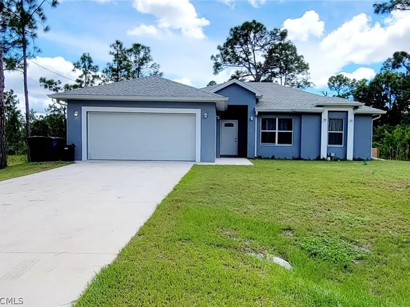 1138 Jaguar Blvd, Lehigh Acres, FL 33974