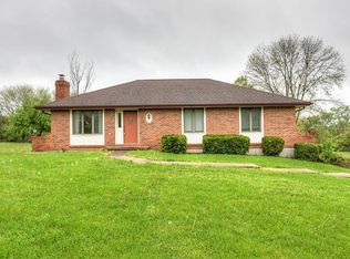 15608 Hickory Cir, Excelsior Springs, MO 64024
