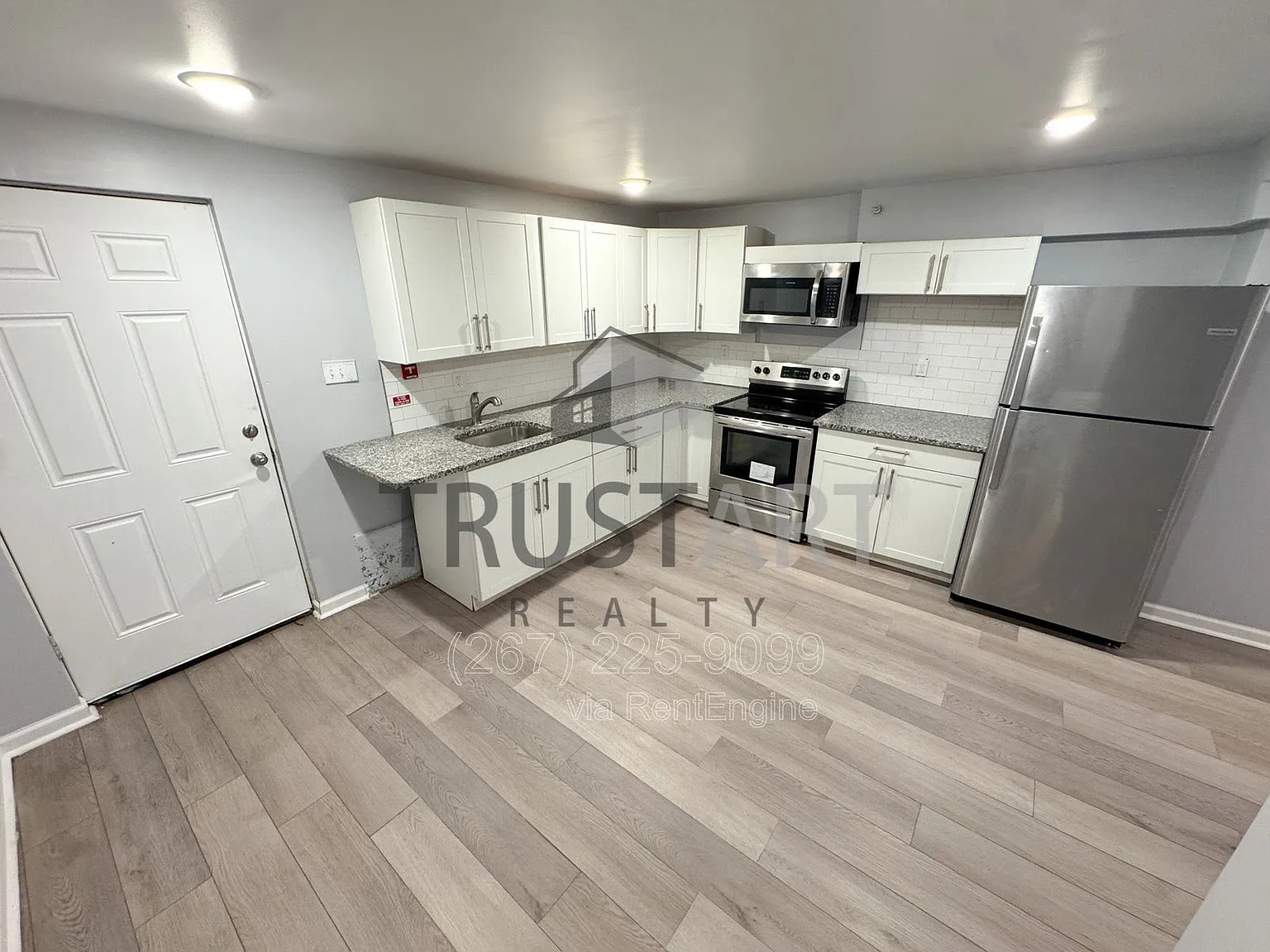 1 bed, 1.0 bath, $895 — Photo 1