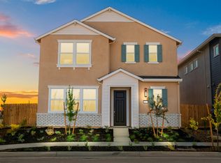 10372 Rashmi Dr, Elk Grove, CA 95757