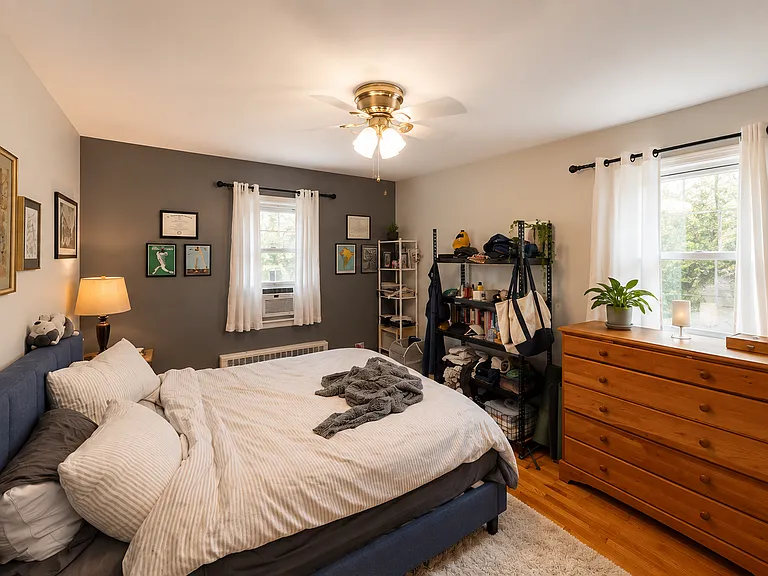 1652 Cornelia St #1 — Photo 16
