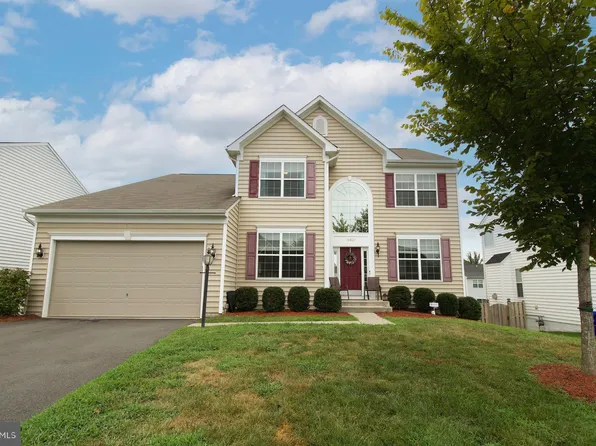 16021 Crossed Talons Rd, Woodbridge, VA 22193