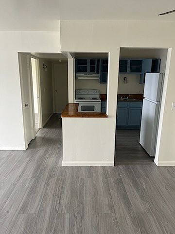 1st image of 2505 Harrison Ave APT 11