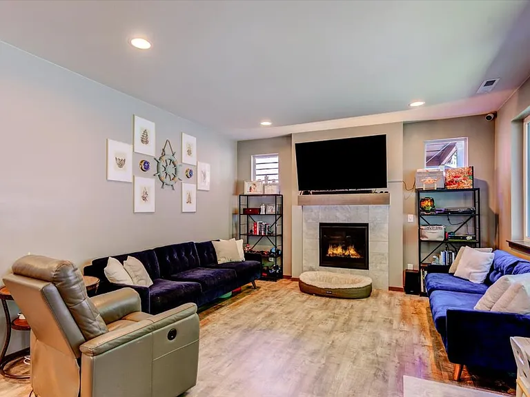 5130 Sophie St — Photo 8