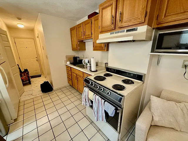 24 Cooper St #5 — Photo 6
