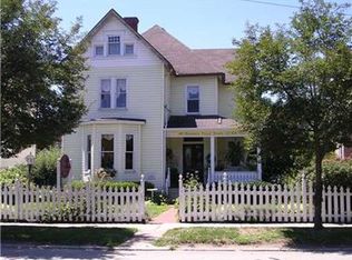 643 Allegheny Ave, Oakmont, PA 15139