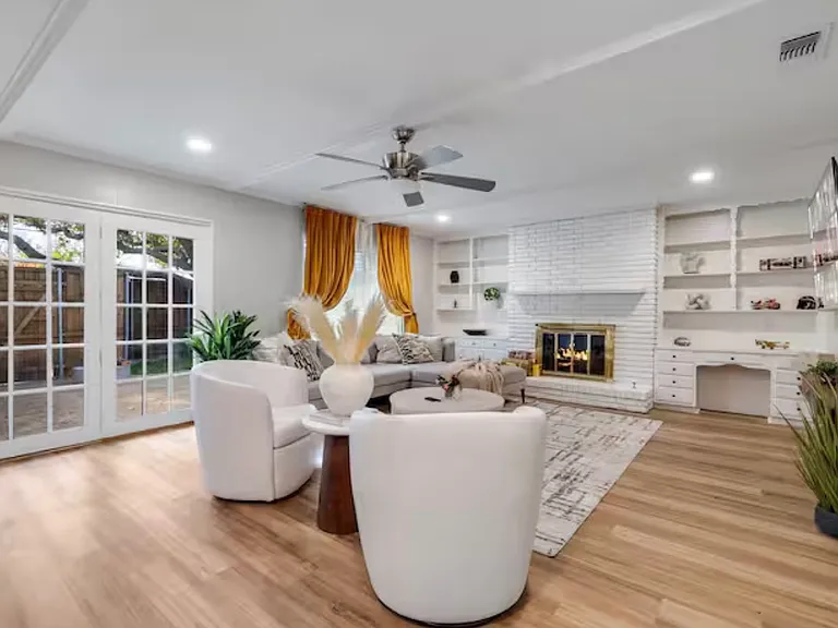 9005 Villa Park Cir — Photo 5