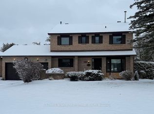 338 Liard St, Ottawa, ON K2S1J8