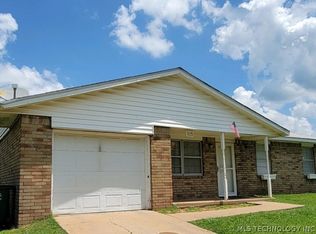 515 E Wood Pl S, Bristow, OK 74010