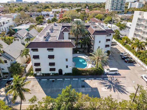 924 SE 2nd Street #32, Fort Lauderdale, FL 33301