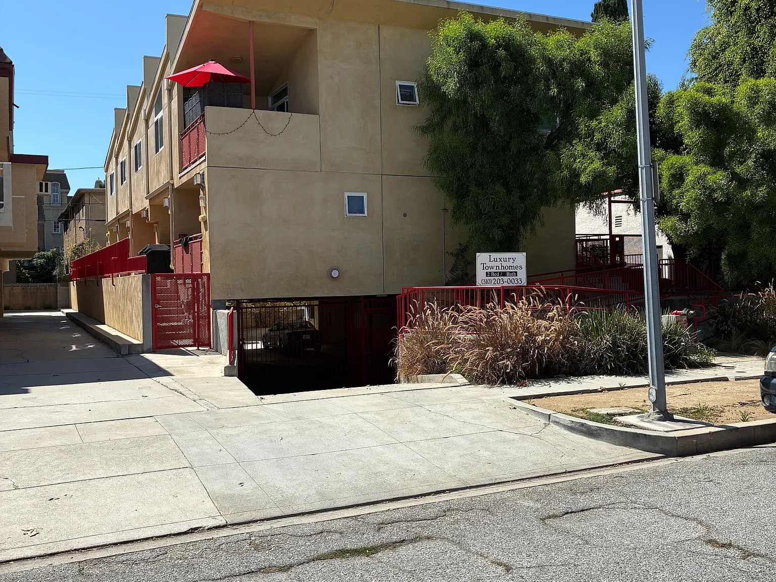 2 bed, 2.5 bath, 950 sqft, $2,750 — Photo 1