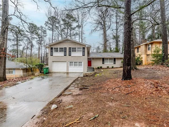 2202 Troutdale Dr, Decatur, GA 30032