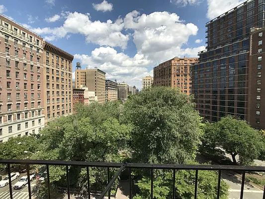 Rented by Sovereign Associates | media 20