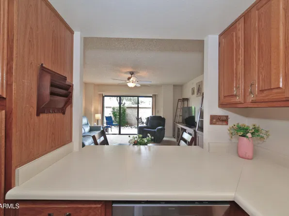 10330 W THUNDERBIRD Boulevard #B110, Sun City, AZ 85351