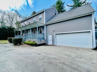 124 Blacksnake Rd, Seabrook, NH 03874