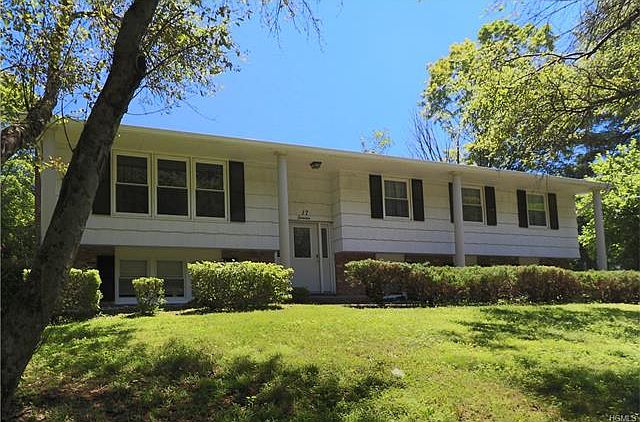 1st image of 17 Marietta Dr