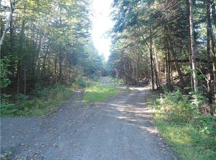 2 Pine Knoll Dr, Sebec, ME 04481