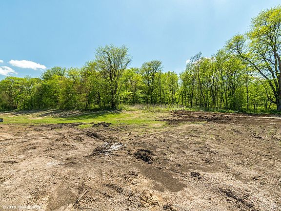 5th image of 10228 Thorn Dr