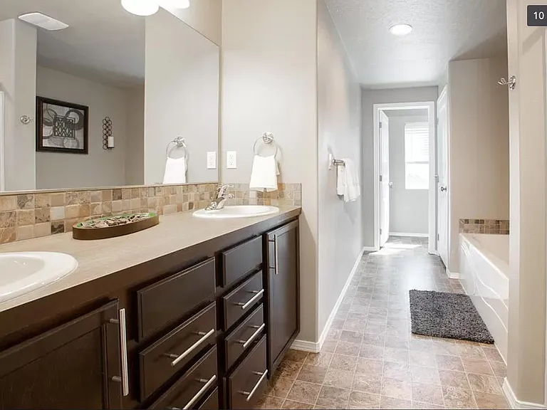 6908 S Jasper Dr — Photo 10