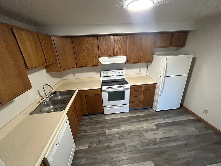 2207 Spansail Dr #1 — Photo 2