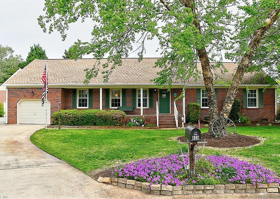 1st image of 808 Amanda Ct
