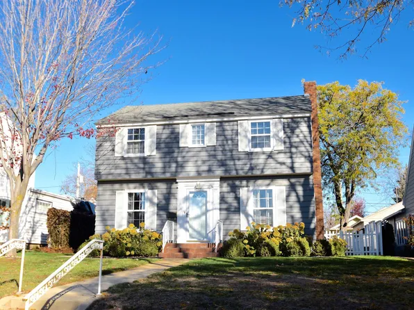 706 E Wiswall Pl, Sioux Falls, SD 57105