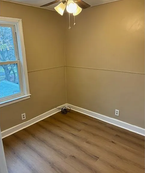 5242 Patrick Henry Dr — Photo 12