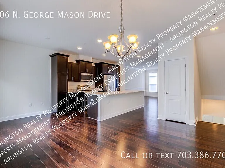 306 N George Mason Dr — Photo 9